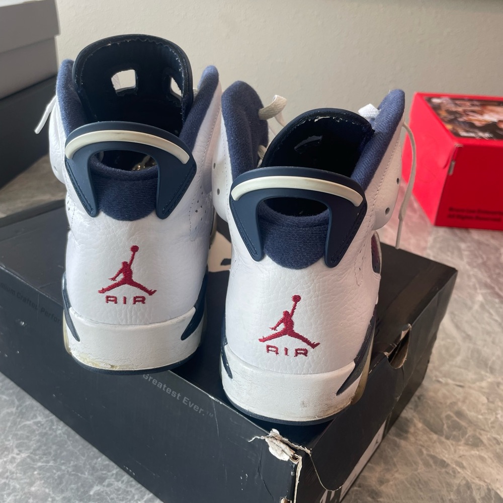 Air Jordan 6 Olympia